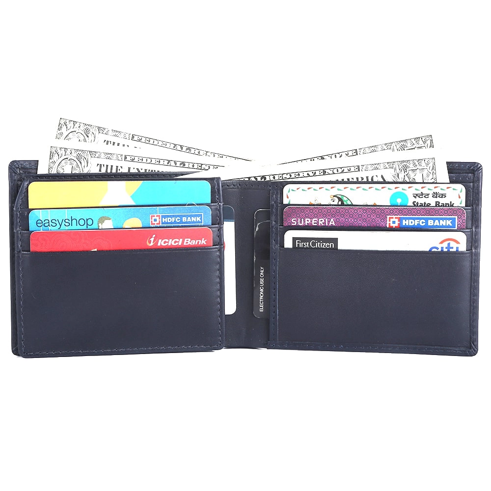 Men's RFID Leather Wallet with ID Window & Card Slots - Image 7