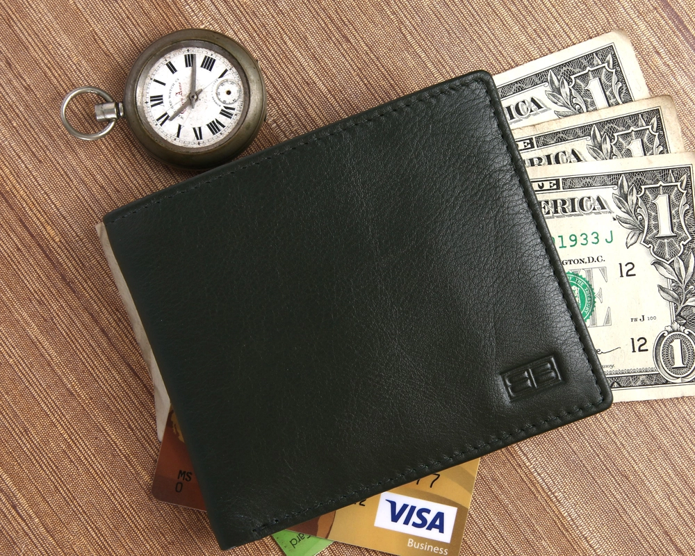 RFID Safe Men's Leather Wallet with ID Window & Cash - Image 16
