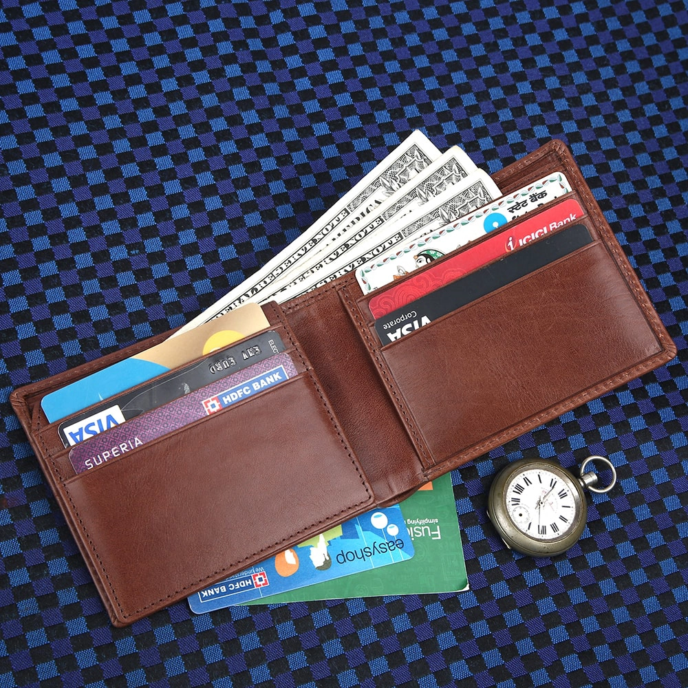 Men's RFID Leather Wallet with ID Window & Card Slots - Image 15